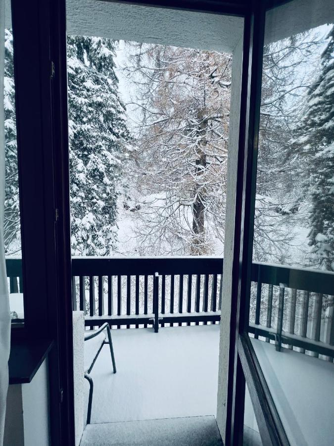 Cabana Din Poienita Poiana Brašov Exteriér fotografie