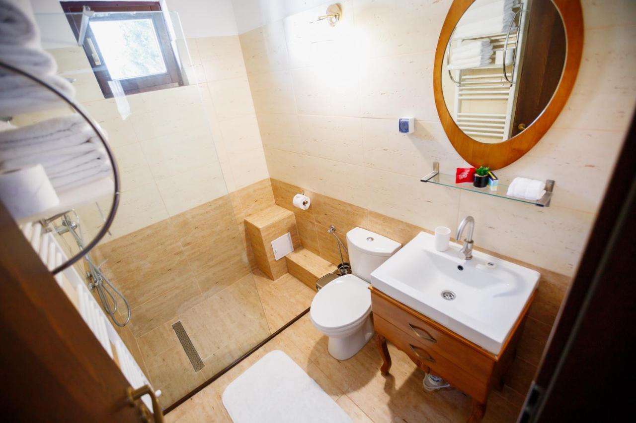 Cabana Din Poienita Poiana Brašov Exteriér fotografie