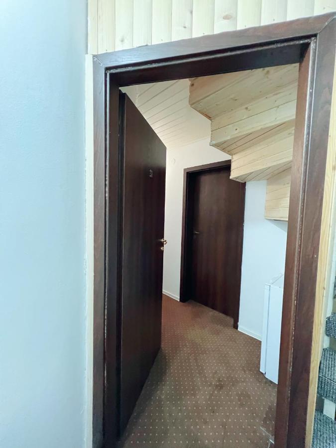 Cabana Din Poienita Poiana Brašov Exteriér fotografie