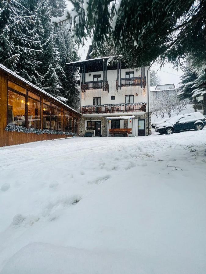 Cabana Din Poienita Poiana Brašov Exteriér fotografie